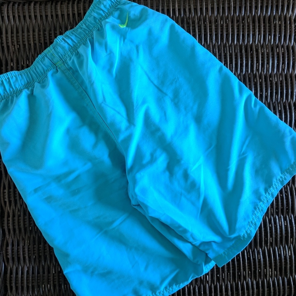 🔥 Nike Swim Shorts - Picture 2 of 6